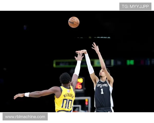 马刺大胜国王终结连败文班爆发