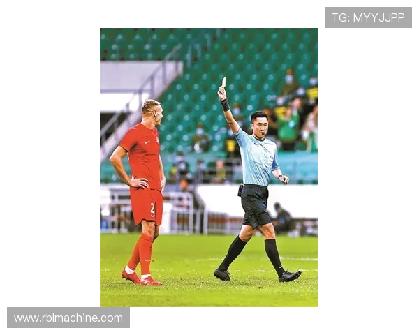 马宁四官执法亚冠决赛周飞任边裁